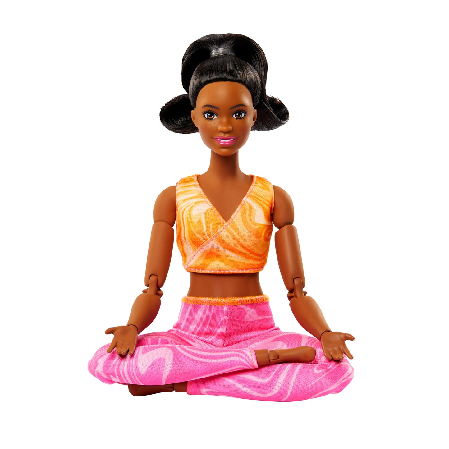Barbie Made To Move Fashion Doll, Brunette Wearing Removable Sports Top & Pants, 22 Bendable ¡°Joints¡±
